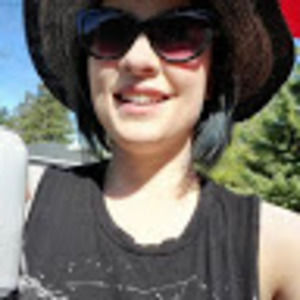 Meet your Posher, Noelle